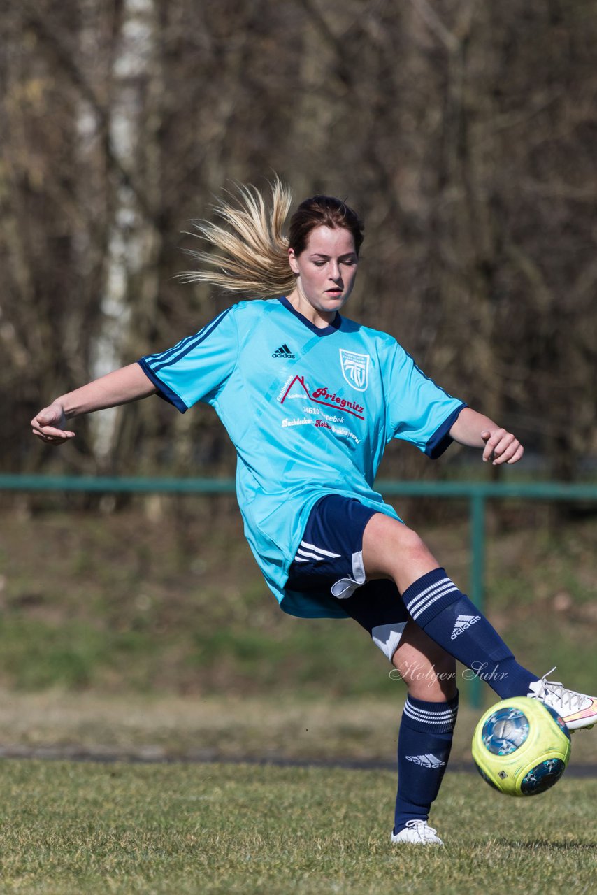 Bild 225 - Frauen TV Trappenkamp - TSV Gnutz : Ergebnis: 0:5